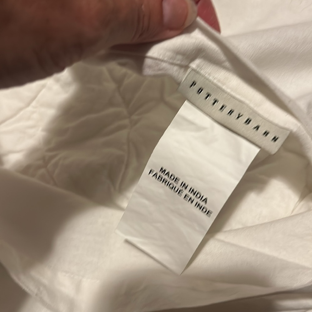 Pottery Barn Candlewick 100% cotton pillow sham standard size - Picture 5 of 5